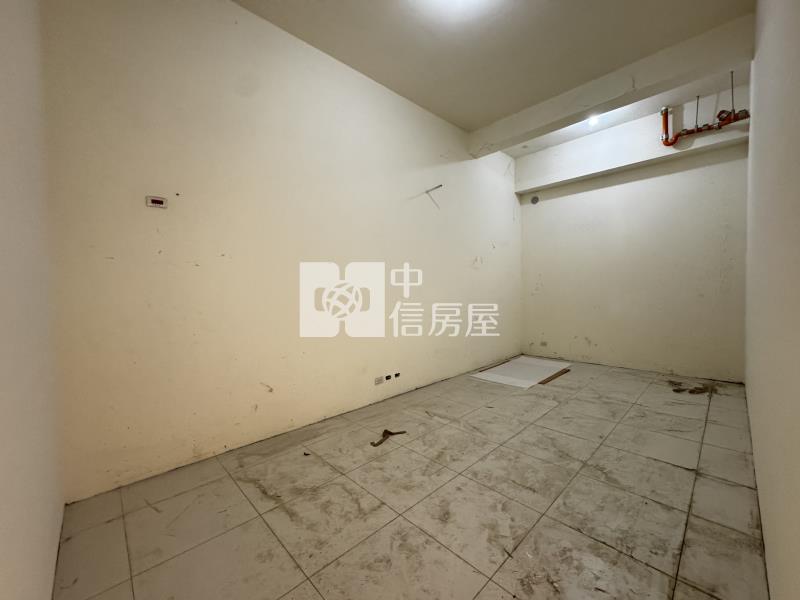 【神馬】客運園區-璟都未來城店面(S6)房屋室內格局與周邊環境