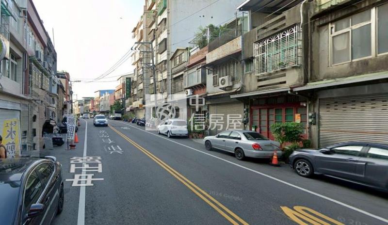 中正路透天店面(中信卓越團隊)房屋室內格局與周邊環境