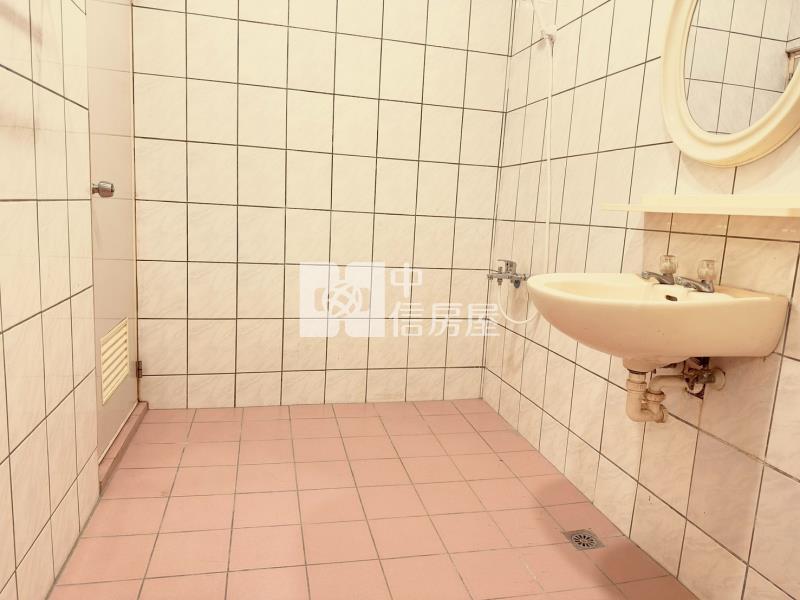 楊梅幼獅交流道美透天房屋室內格局與周邊環境