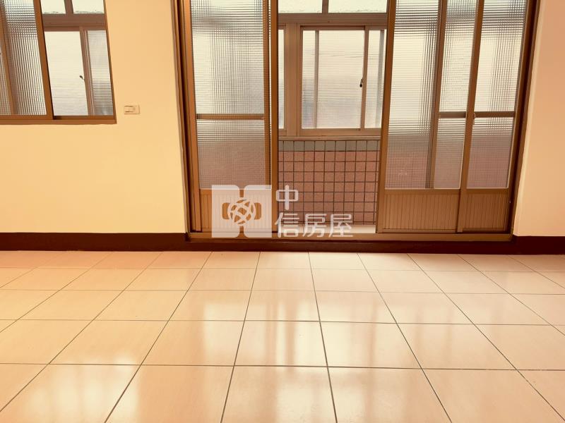 楊梅幼獅交流道美透天房屋室內格局與周邊環境