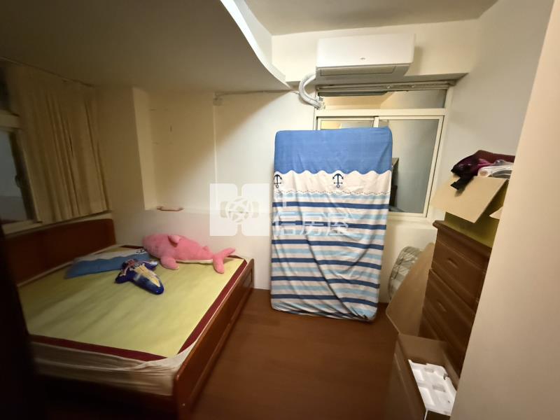 復旦中學三房車房屋室內格局與周邊環境