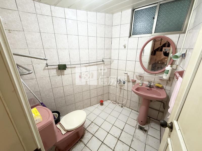 【神馬】正20米龍岡路金店面房屋室內格局與周邊環境