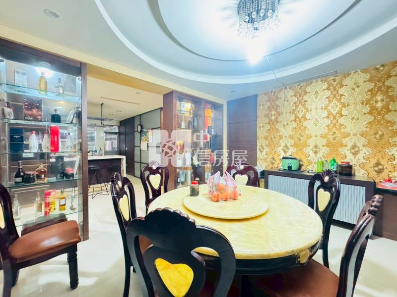 1J26中壢區公所大面寬透天別墅房屋室內格局與周邊環境