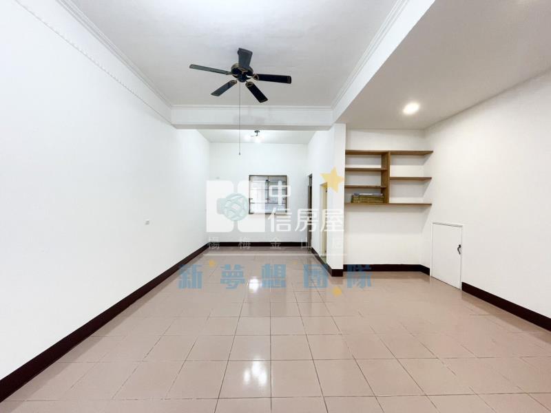 【新夢想】幼獅交流道旁 大面寬透天 | 可停2台車房屋室內格局與周邊環境