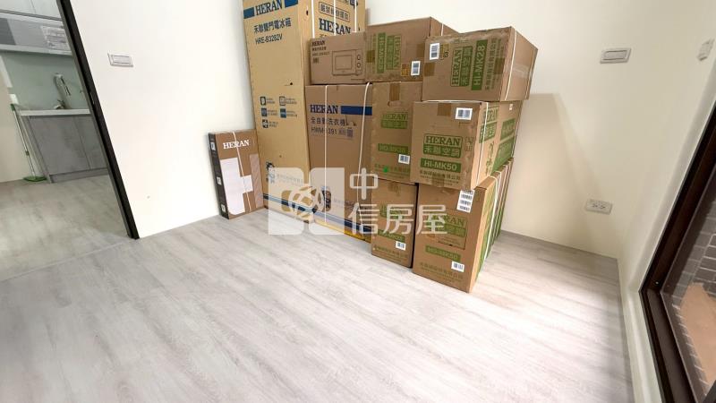 【神馬】全新草漯兩房兩衛車房屋室內格局與周邊環境