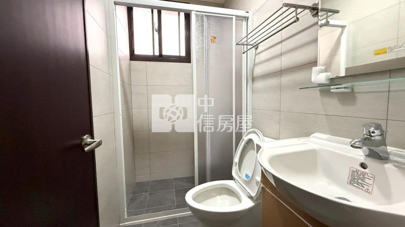 【神馬】全新草漯兩房兩衛車房屋室內格局與周邊環境