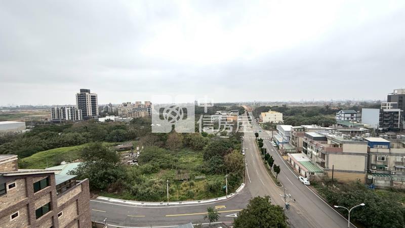 【神馬】全新草漯兩房兩衛車房屋室內格局與周邊環境