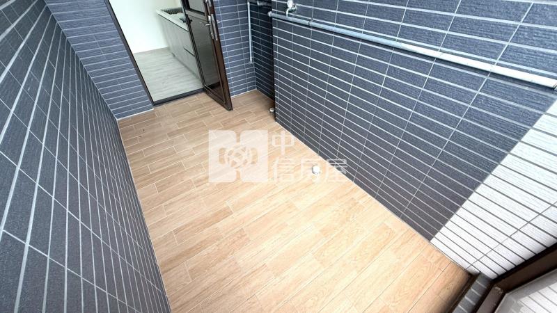 【神馬】全新草漯兩房兩衛車房屋室內格局與周邊環境