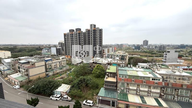 【神馬】全新草漯兩房兩衛車房屋室內格局與周邊環境