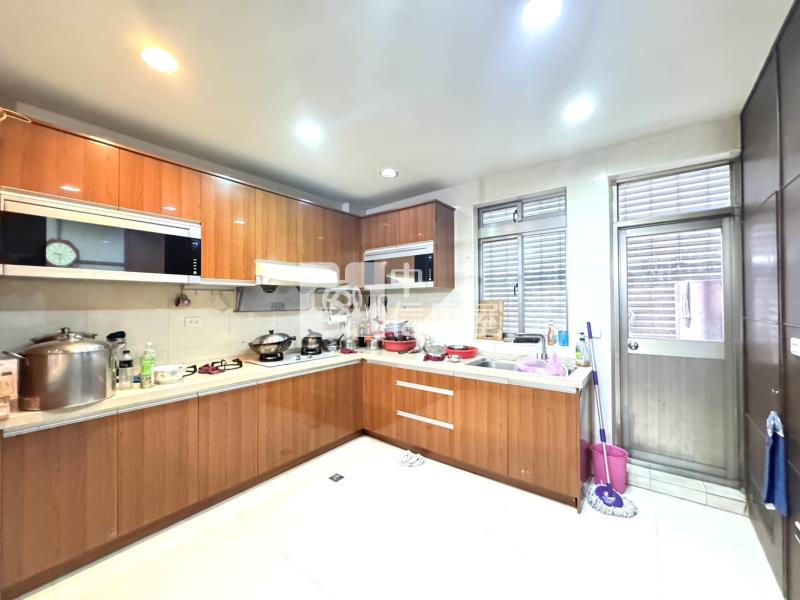 【安家】A21公園旁，忠福大面寬庭院別墅房屋室內格局與周邊環境