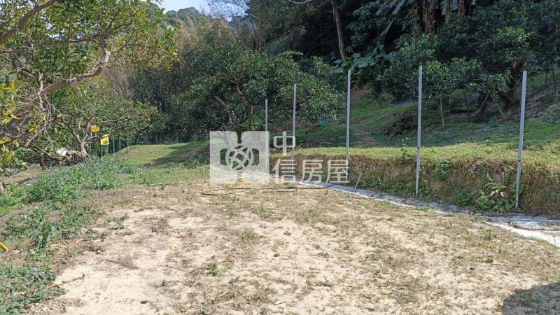 北屯都內平坦農地房屋室內格局與周邊環境