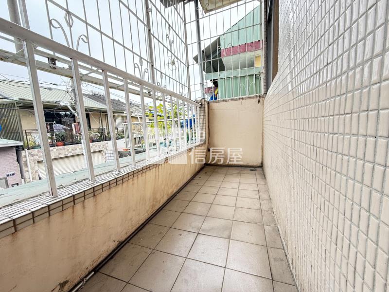 太平豐年社區大面寬孝新別墅房屋室內格局與周邊環境