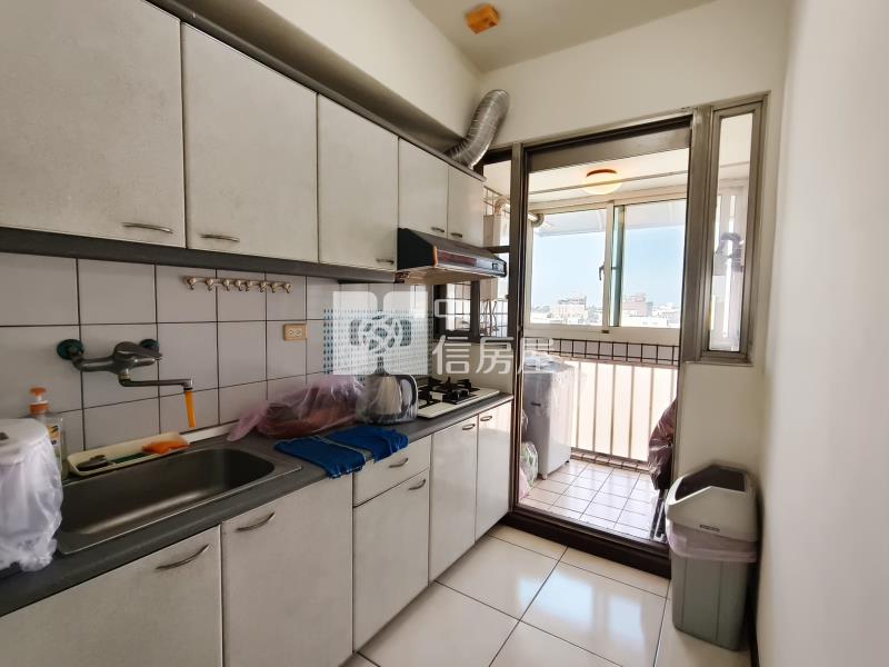 宏柱雅筑3房車位華廈房屋室內格局與周邊環境