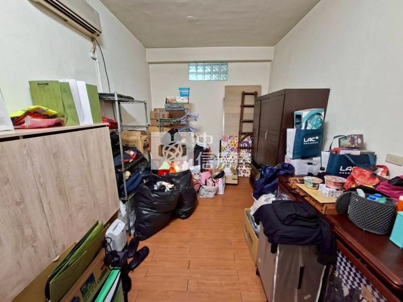 南區正美村路20米住二透店房屋室內格局與周邊環境