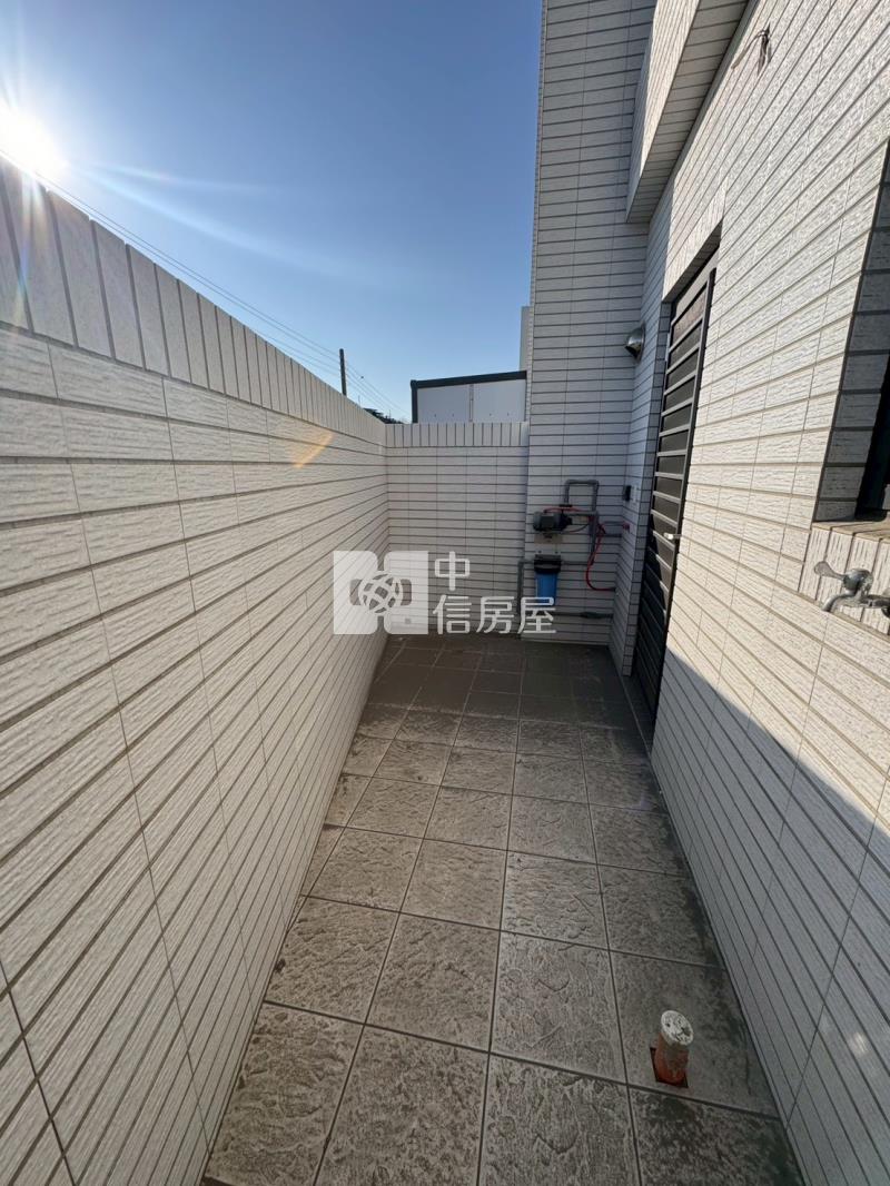 雷厝全新透天厝房屋室內格局與周邊環境