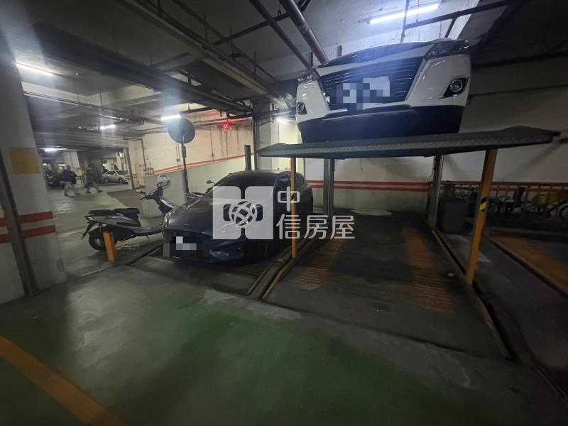 高工商圈四房+直達車位視野戶房屋室內格局與周邊環境