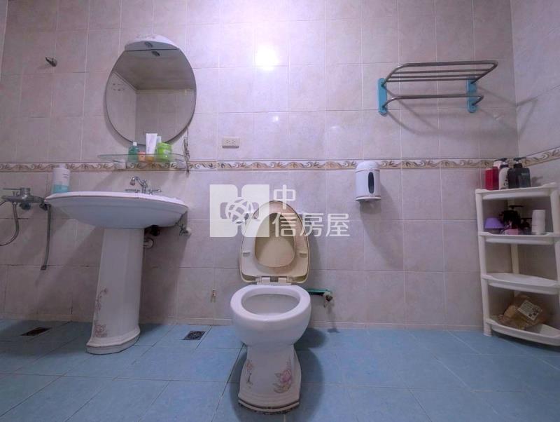 A2-15新站大面寬別墅(專任)房屋室內格局與周邊環境