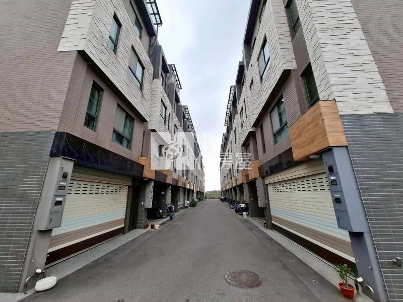 【安家】近中壢SOGO陽光花墅孝親房別墅房屋室內格局與周邊環境