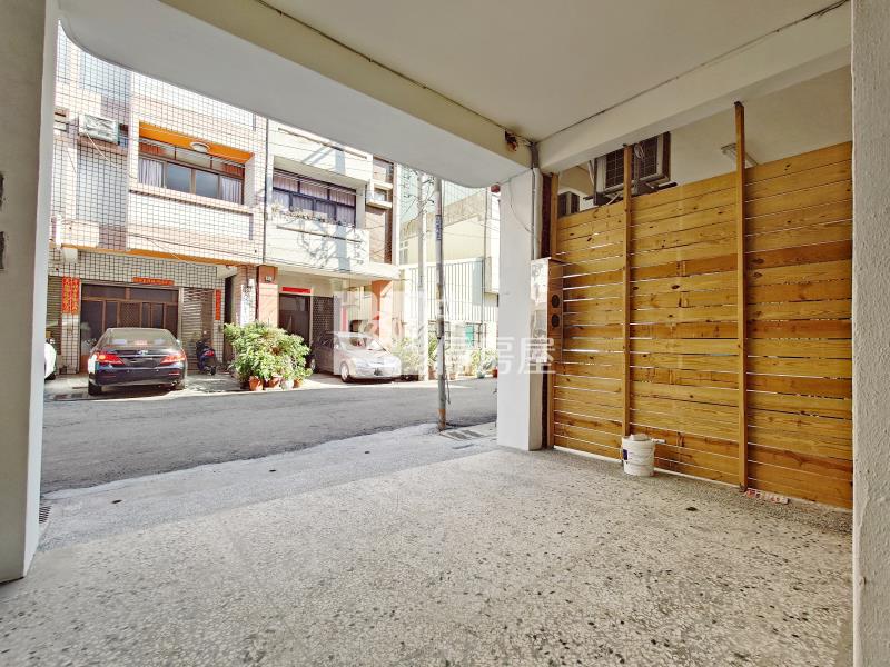 栗林車站臨路美透天房屋室內格局與周邊環境