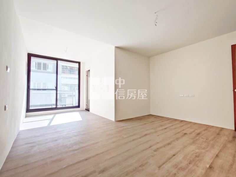 三光國中臨路車庫美墅房屋室內格局與周邊環境