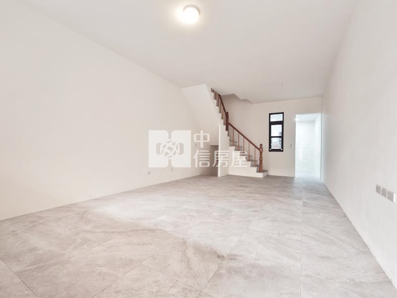 三光國中臨路車庫美墅房屋室內格局與周邊環境