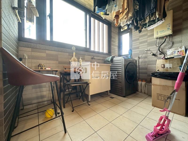 烏日林新醫院旁高樓層大三房平車房屋室內格局與周邊環境