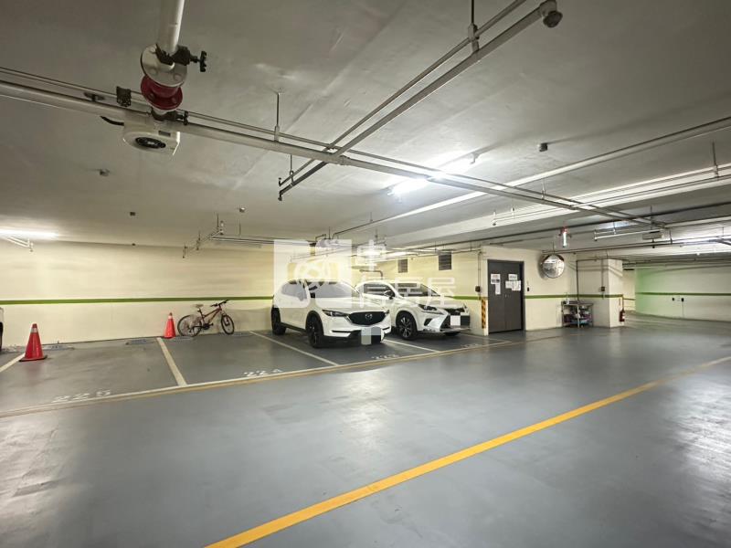 烏日林新醫院旁高樓層大三房平車房屋室內格局與周邊環境