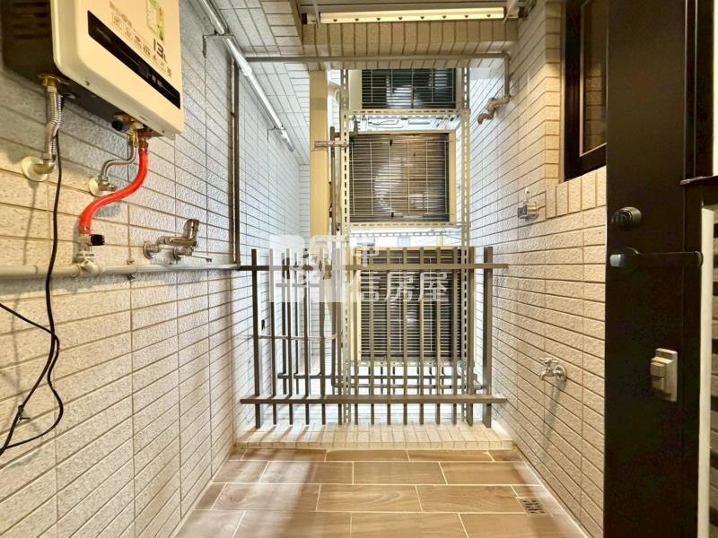 允將上上謙高樓層三房平車房屋室內格局與周邊環境