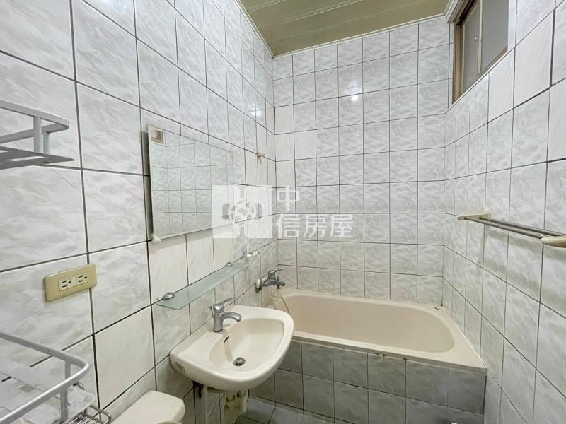 正北屯路特力屋1～2樓店（專任）房屋室內格局與周邊環境