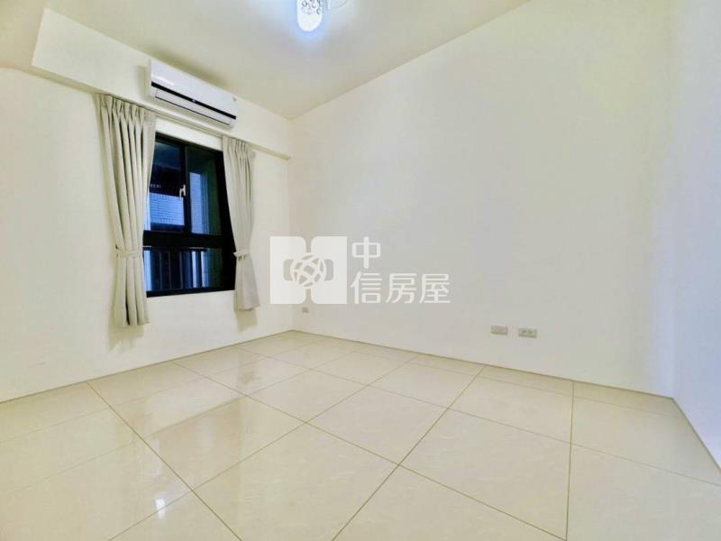 承辦.總太高樓層.無限超美視野.三房雙車位房屋室內格局與周邊環境