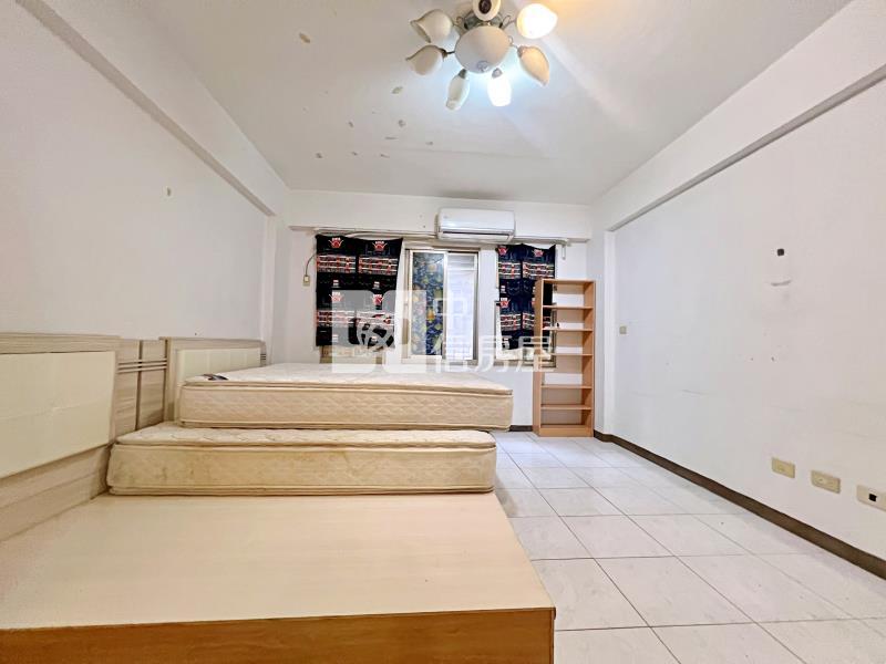 屏東房屋 崇蘭新都心靜居小別墅房屋室內格局與周邊環境