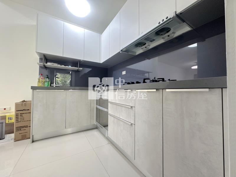 東區指標坤悅高飛搶手三房大平車房屋室內格局與周邊環境