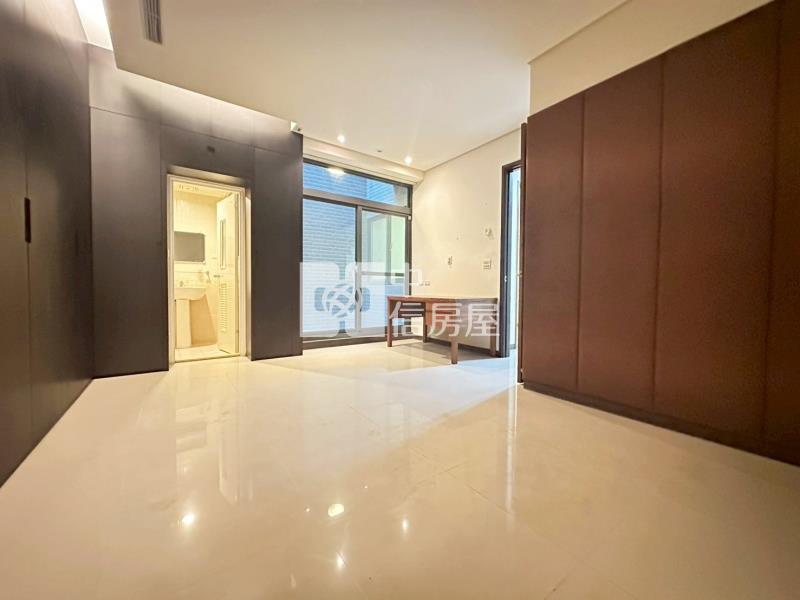 中科震後大地坪雙車花園美別墅房屋室內格局與周邊環境