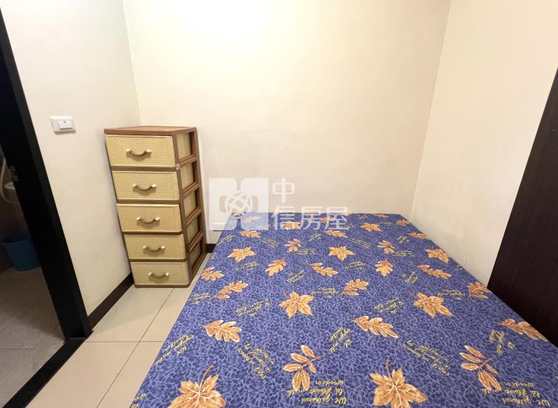 十期小春日和三房平車樹梢戶房屋室內格局與周邊環境