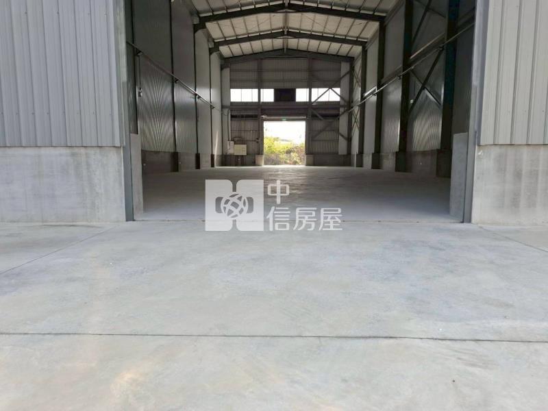 北高雄全新挑高廠房房屋室內格局與周邊環境