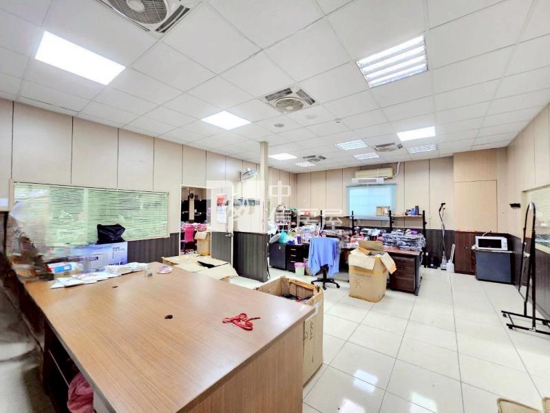 近仁武產業園區都內完善廠房房屋室內格局與周邊環境