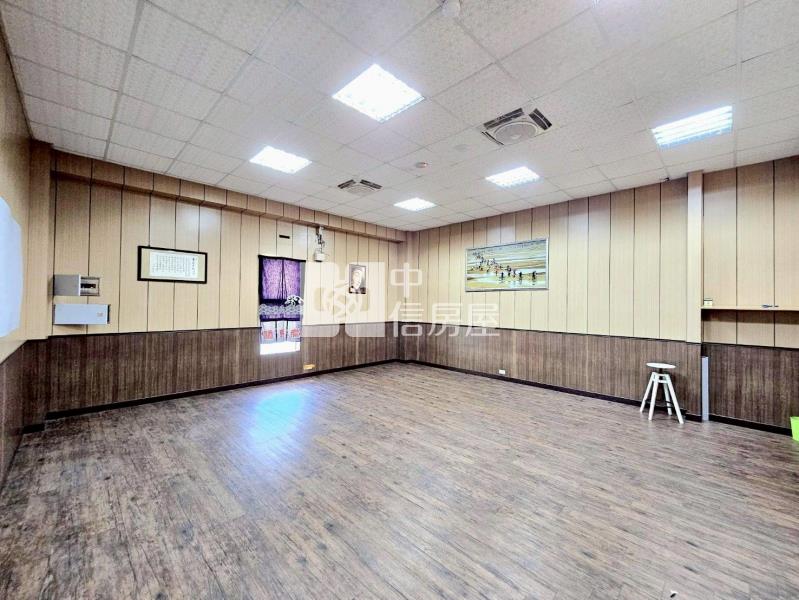 近仁武產業園區都內完善廠房房屋室內格局與周邊環境