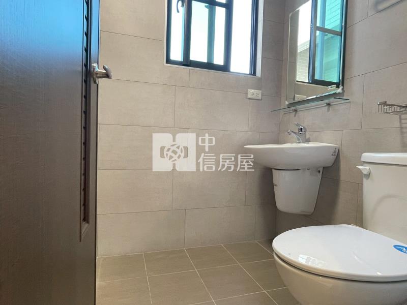 LM高樓層景觀3大房平車房屋室內格局與周邊環境