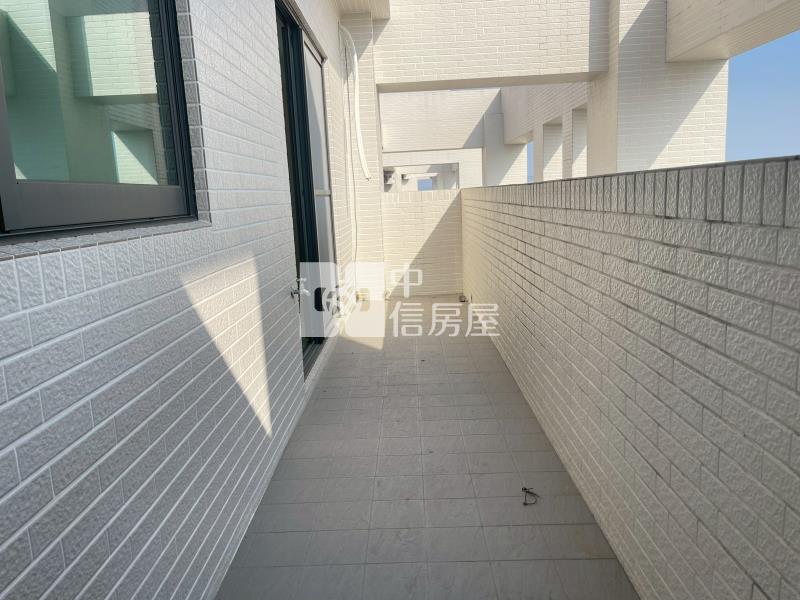 LM高樓層景觀3大房平車房屋室內格局與周邊環境