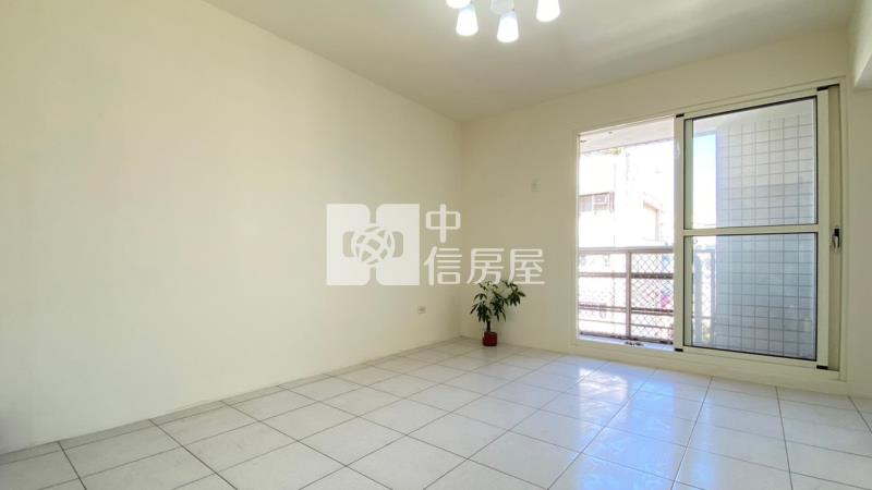 專任北屯絕代風華全新整理三房平車房屋室內格局與周邊環境