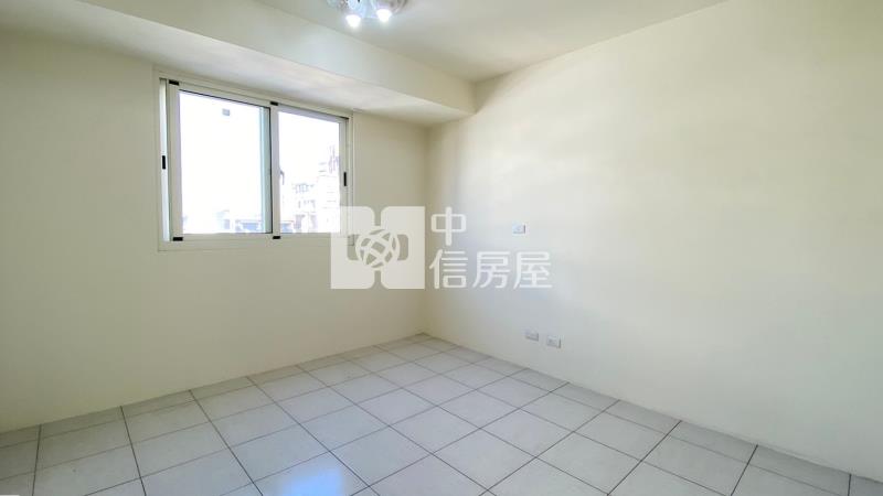 專任北屯絕代風華全新整理三房平車房屋室內格局與周邊環境