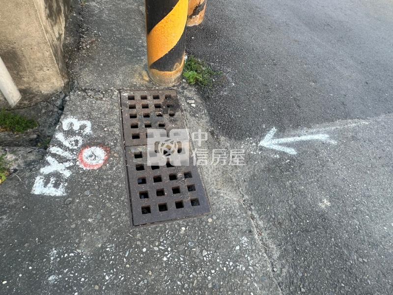 專-長溪路二段鐵皮屋建地房屋室內格局與周邊環境