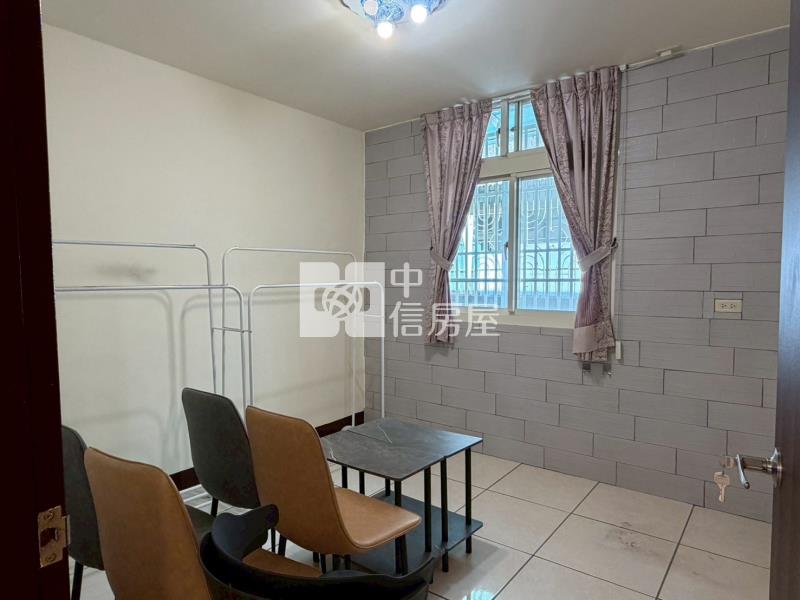 古華花園美4房房屋室內格局與周邊環境