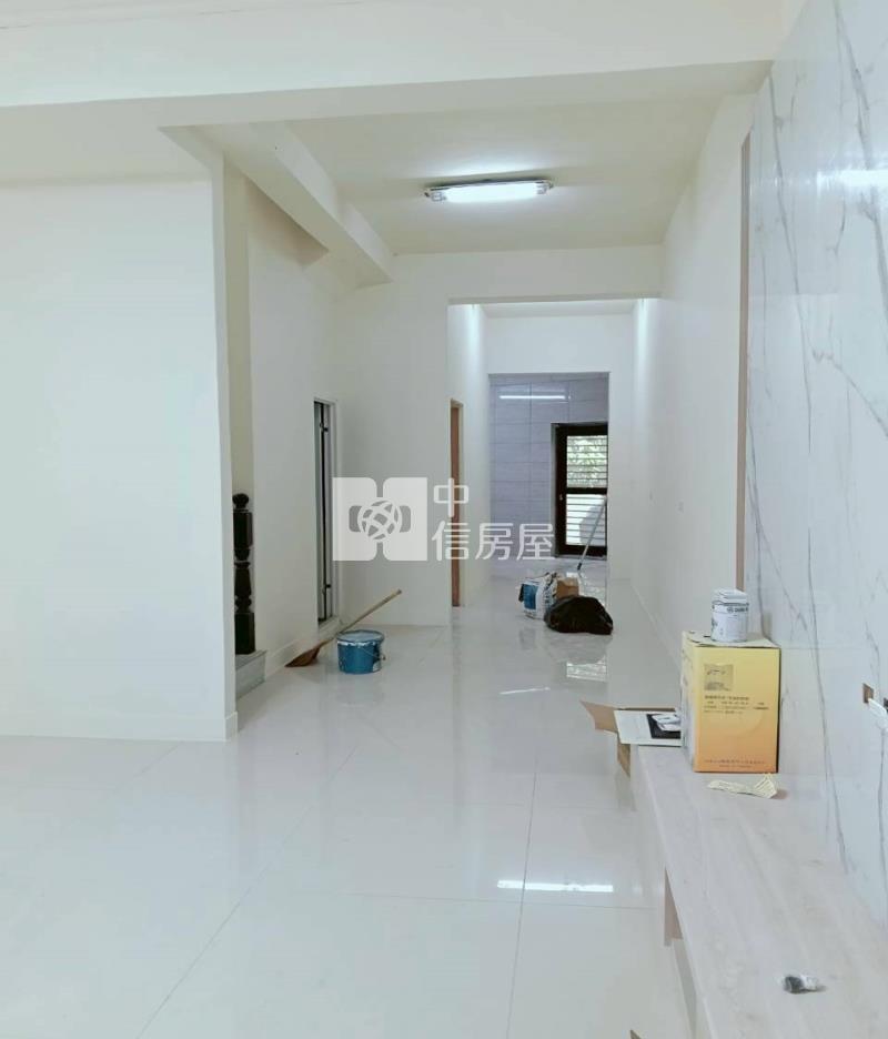 斗六縣府孝親房車墅房屋室內格局與周邊環境