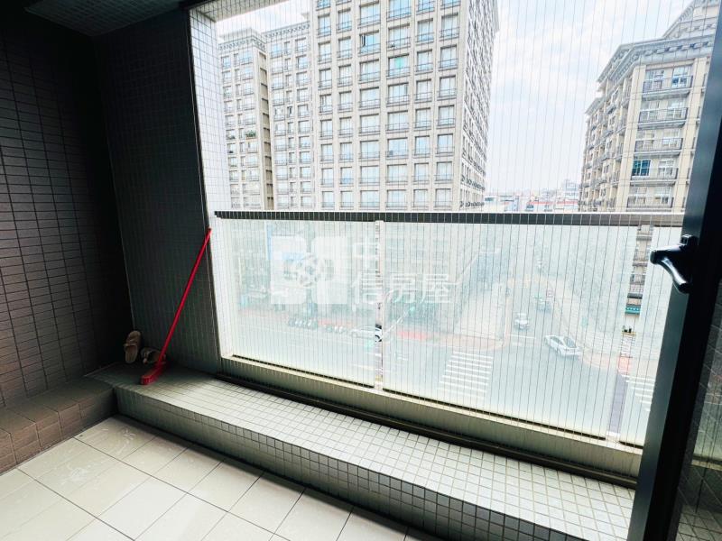 【安家】專任-昇公館精美四房車房屋室內格局與周邊環境