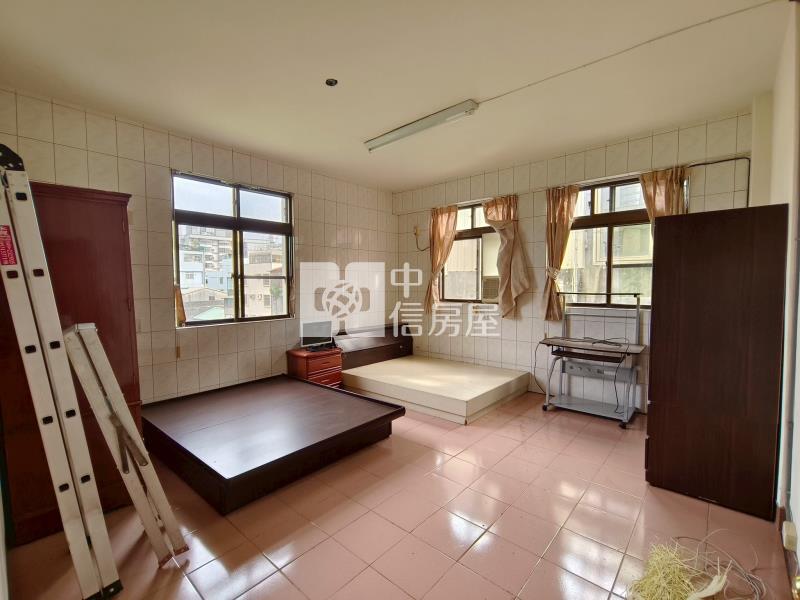 敦和靜巷透天房屋室內格局與周邊環境