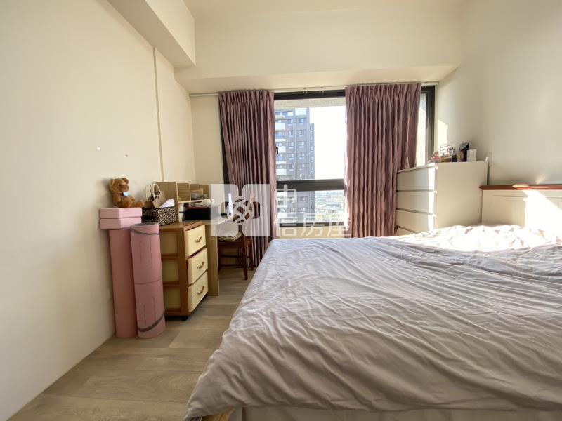 塗城商圈輕屋齡三房平車視野戶房屋室內格局與周邊環境