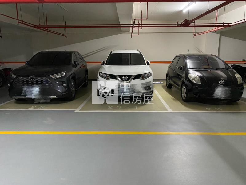 塗城商圈輕屋齡三房平車視野戶房屋室內格局與周邊環境