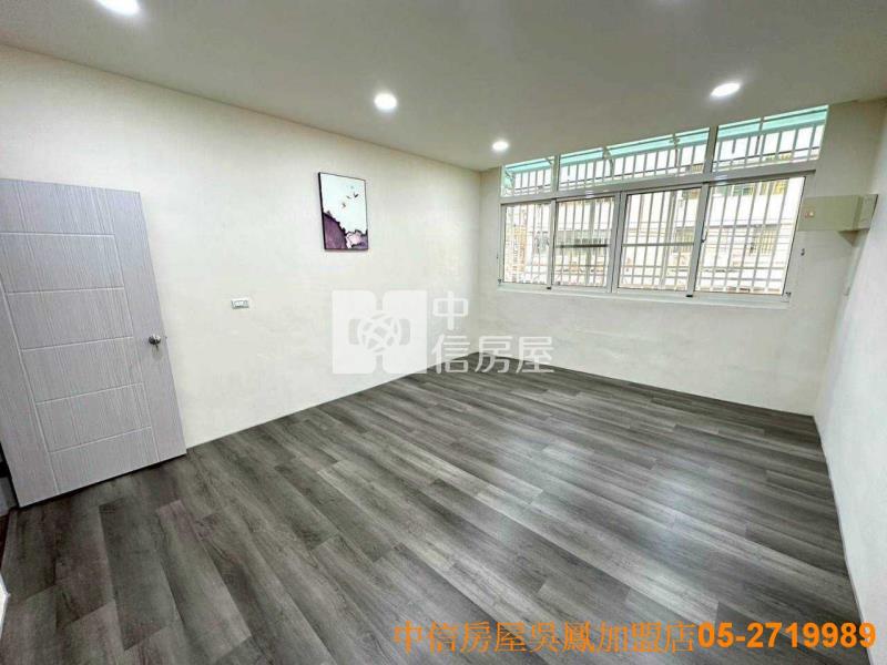 崎子頭車庫美透天房屋室內格局與周邊環境