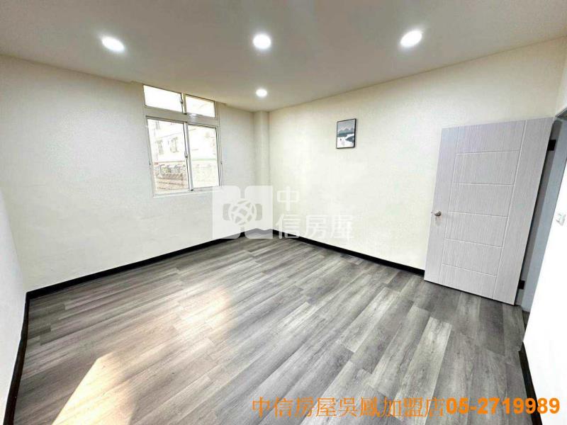 崎子頭車庫美透天房屋室內格局與周邊環境